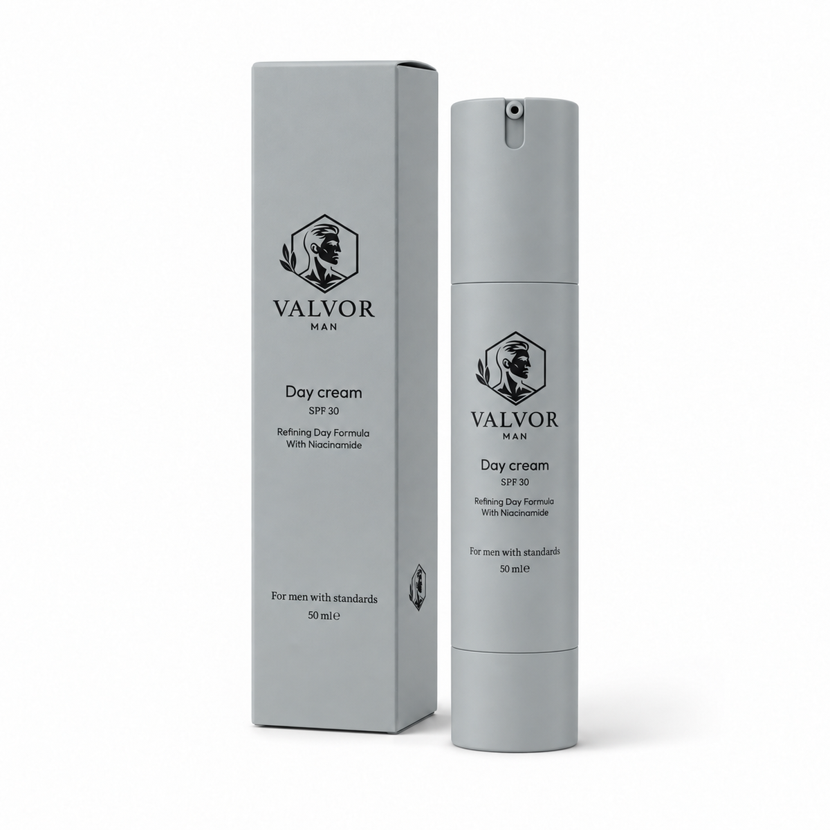 Day Cream SPF 30 van Valvor Man: pompflacon met verpakking